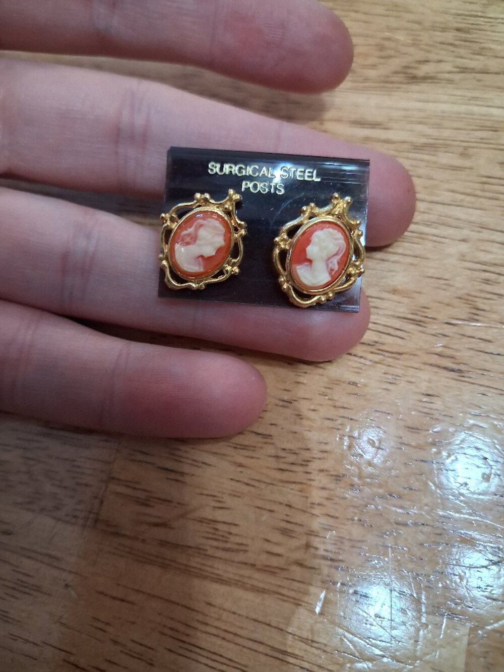 Cameo stud earrings
